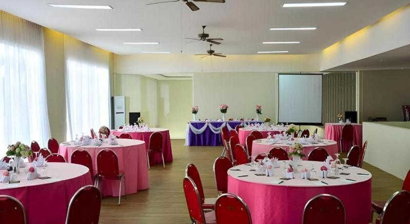 Bali Rich Villa Tuban  Extérieur photo